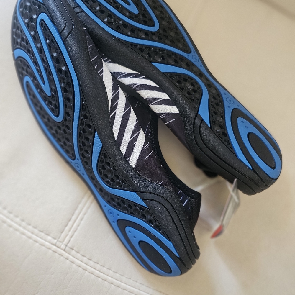 YQXCC Rubber Shoes Men's 10 - NWT - Picture 2 of 4